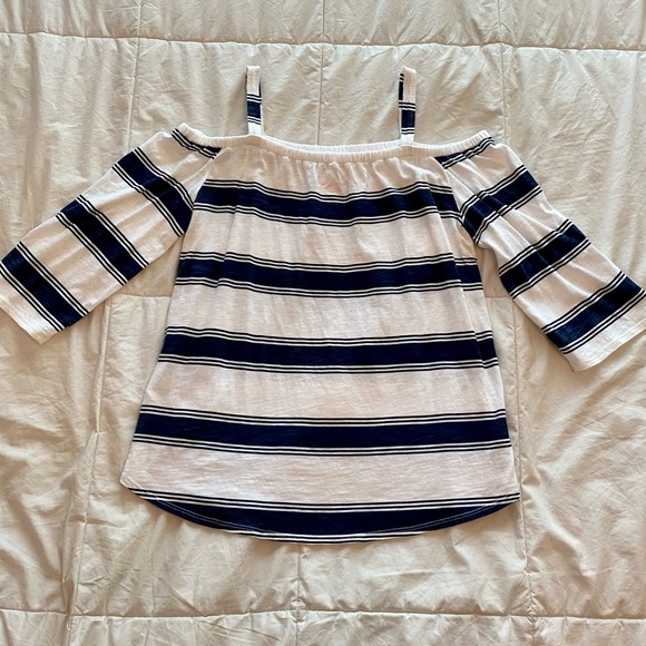 Abercrombie Kids Off the Shoulder Long Sleeve Top - Picture 4 of 5